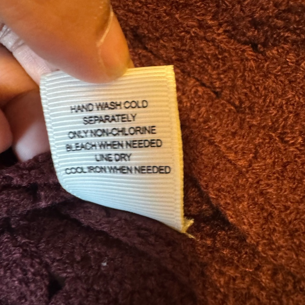 Ultra Pink Burgundy Crochet Sweater - Picture 10 of 11